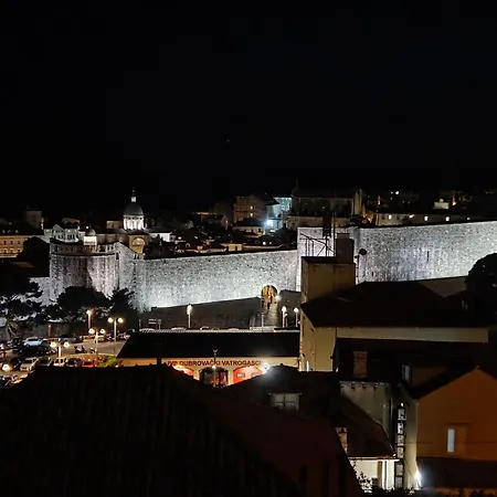 Azure Vista 公寓 *