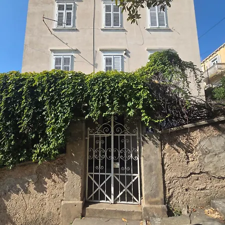 Azure Vista Appartement *