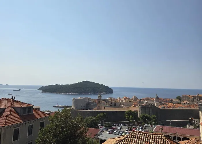 Azure Vista 公寓 *