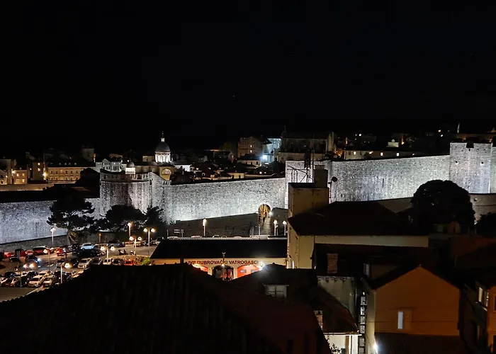 Azure Vista 公寓 *